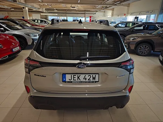 Subaru Forester 2025 photo 5