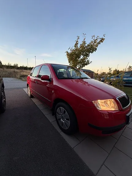 Skoda Fabia 2004 photo 3