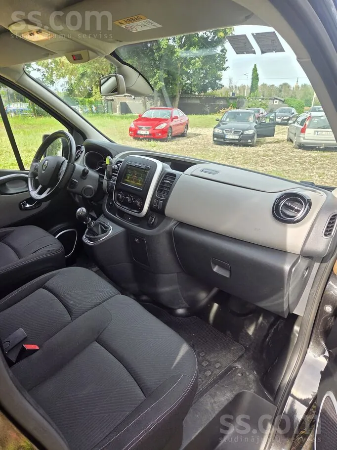 Renault Trafic 2019 photo 5