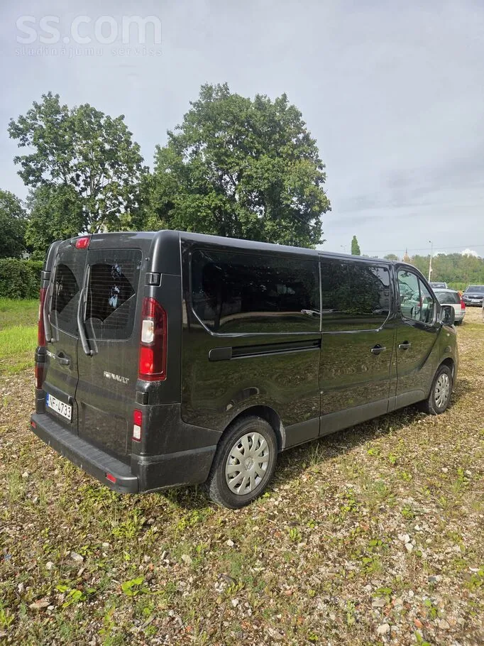 Renault Trafic 2019 photo 2