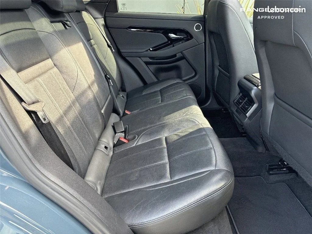 Land Rover Range Rover Evoque 2023 photo 5