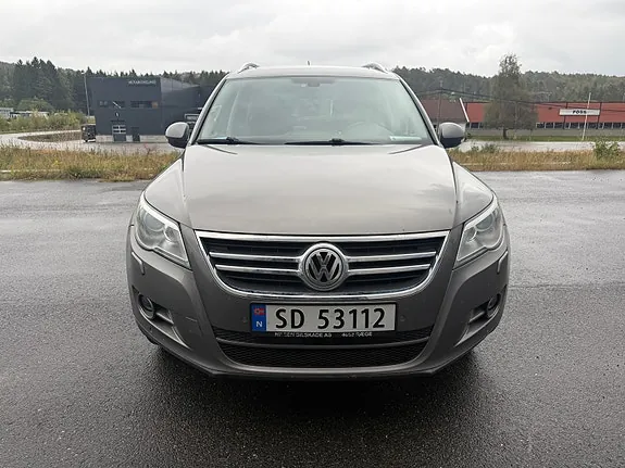 Volkswagen Tiguan 2010 photo 2