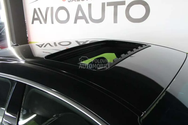 Maserati Quattroporte 2013 photo 4