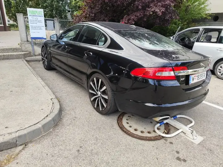 Jaguar Xf