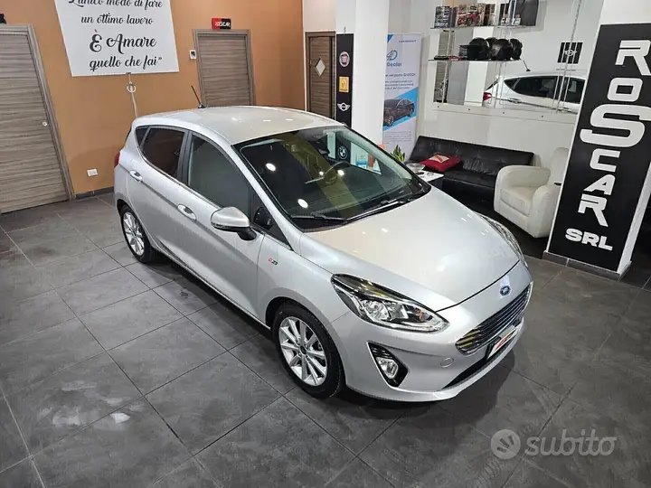 Ford Fiesta 2019 photo 2