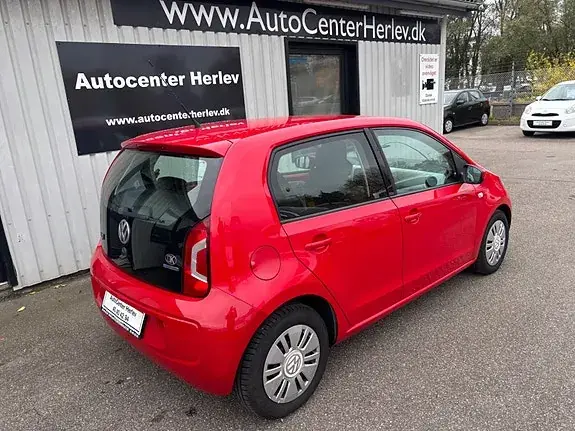 Volkswagen Up 2013 photo 4
