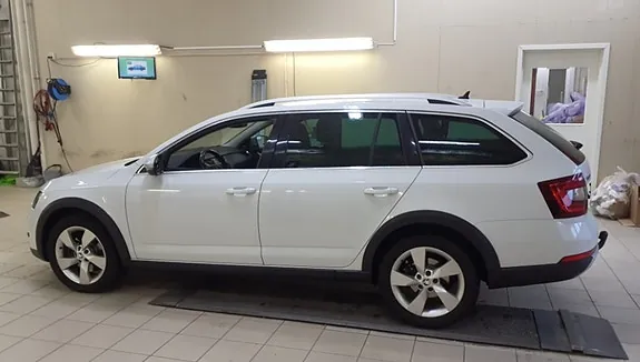 Skoda Octavia 2018 photo 5