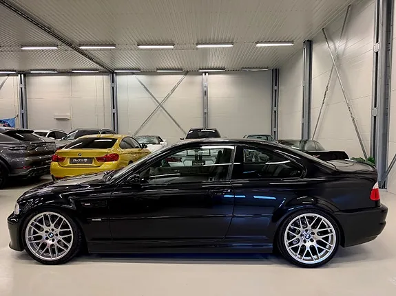 BMW M3 2003 photo 2