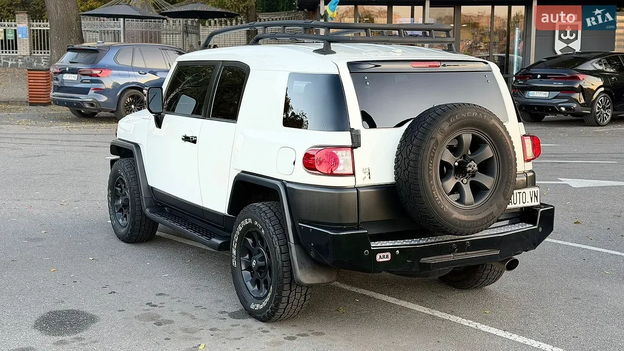Toyota Fj Cruiser 2011 photo 2