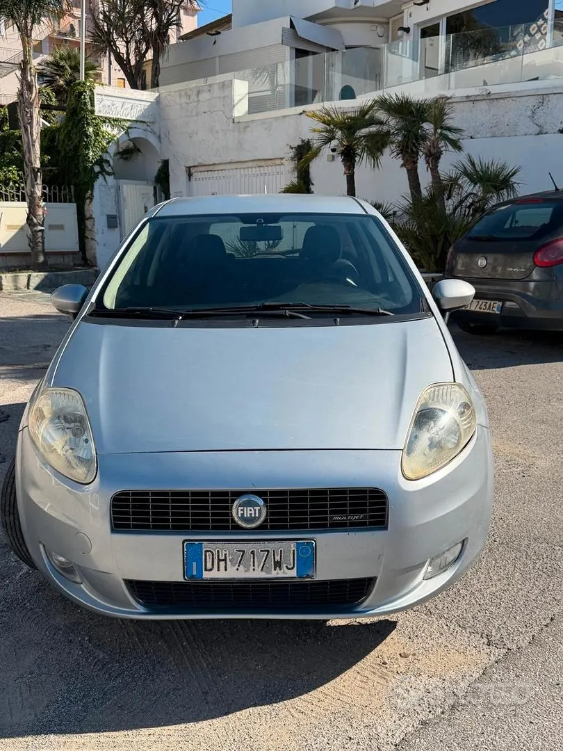 Fiat Grande Punto 2007 photo 4
