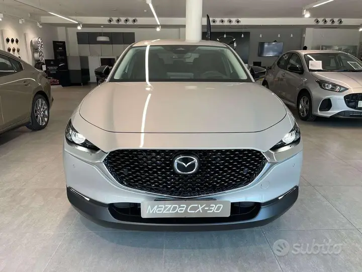 Mazda Cx-30 photo 2