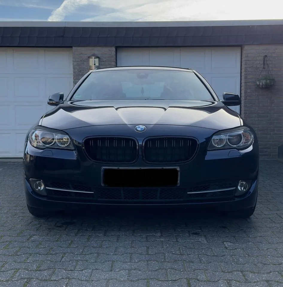 BMW F10