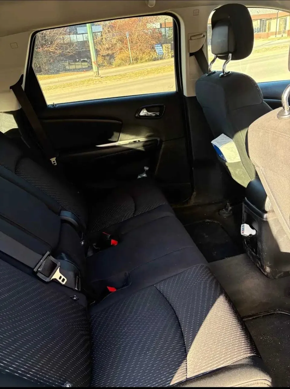 Dodge Journey 2011 photo 4