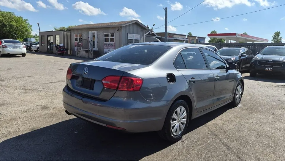 Volkswagen Jetta 2013 photo 5