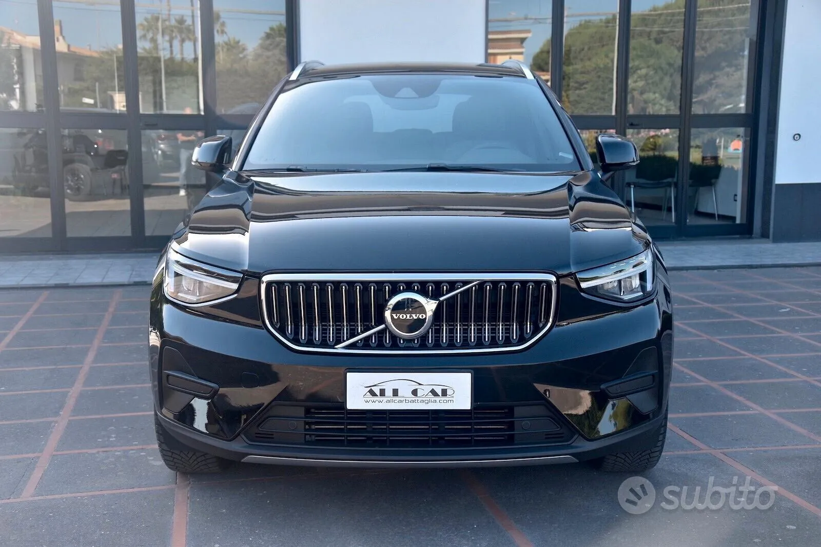 Volvo Xc40 2022 photo 2