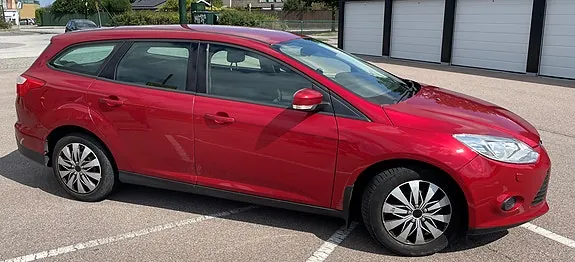Ford Focus 2013 photo 3