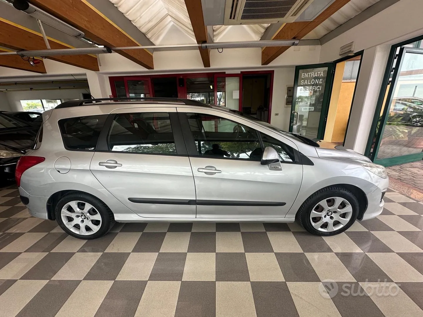 Peugeot 308 2013 photo 4