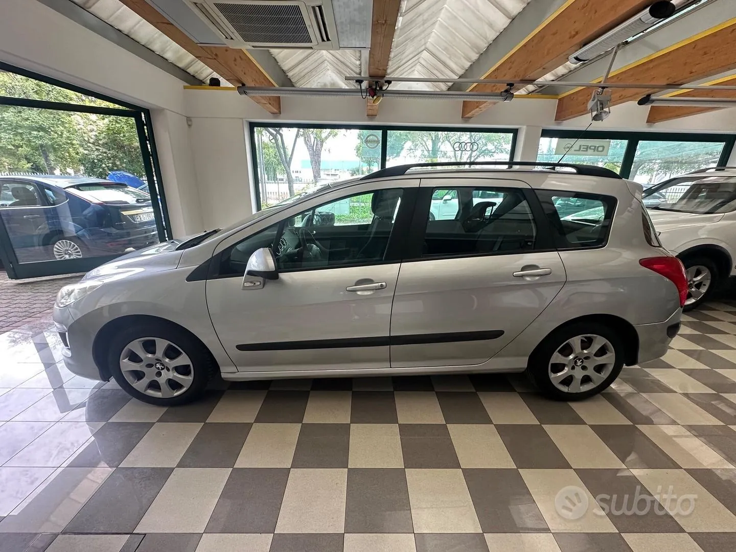 Peugeot 308 2013 photo 5
