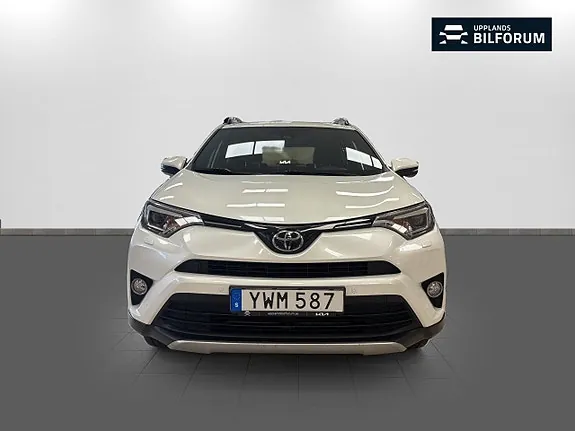 Toyota Rav4 2017 photo 2