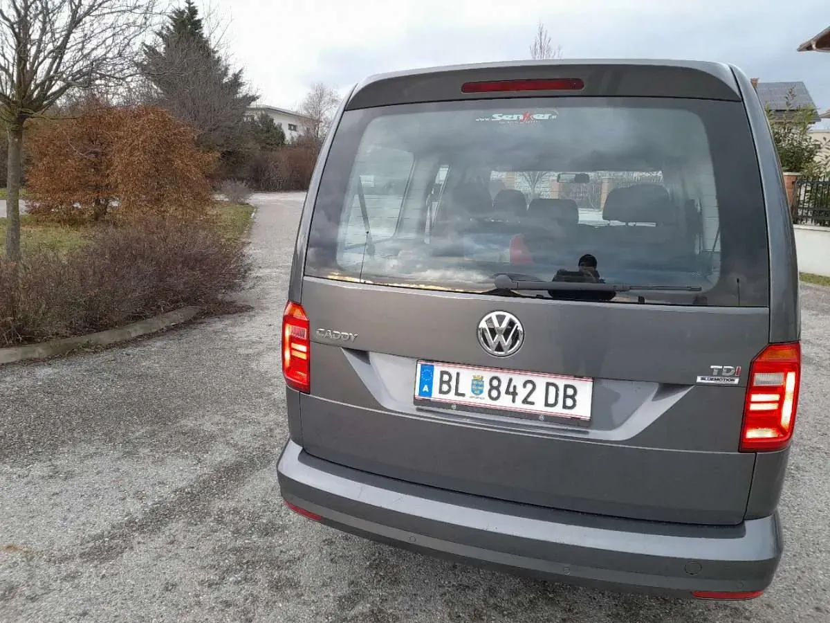 Volkswagen Caddy 2016 photo 2