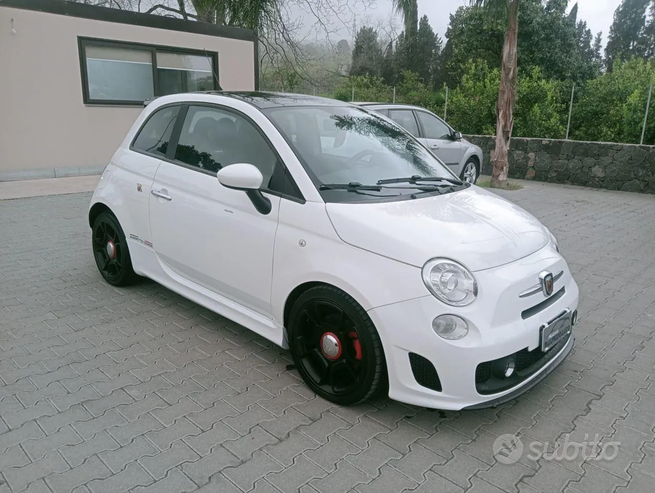 Abarth 500 2010 photo 3