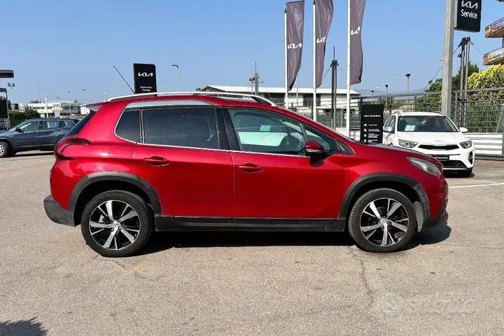Peugeot 2008 2017 photo 4