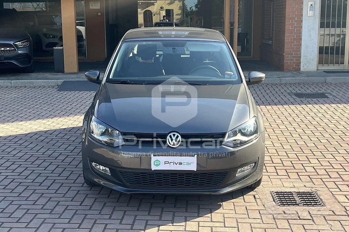 Volkswagen Polo 2011 photo 2