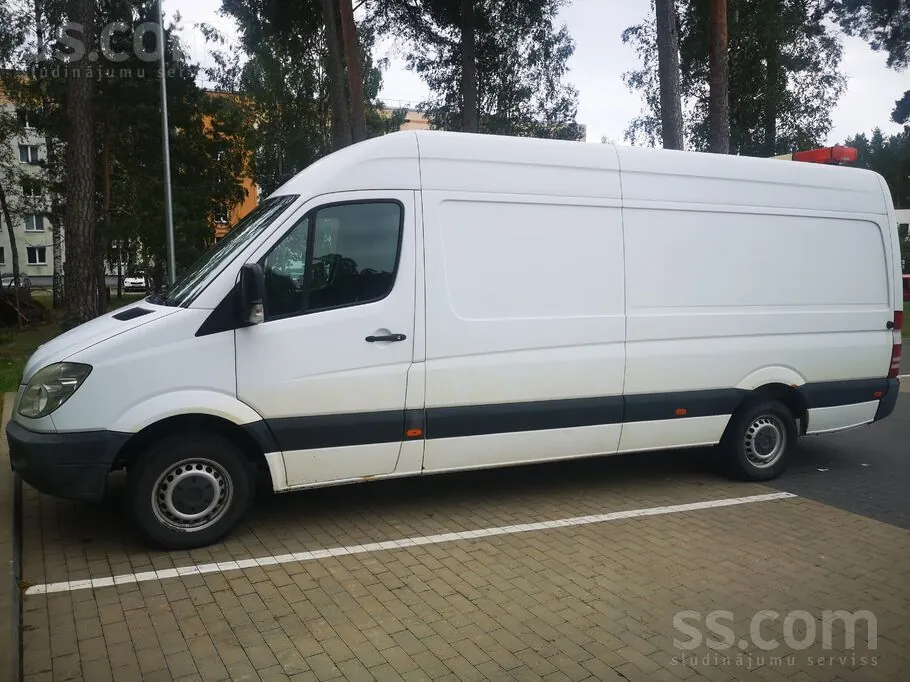 Mercedes-Benz Sprinter 2012 photo 5