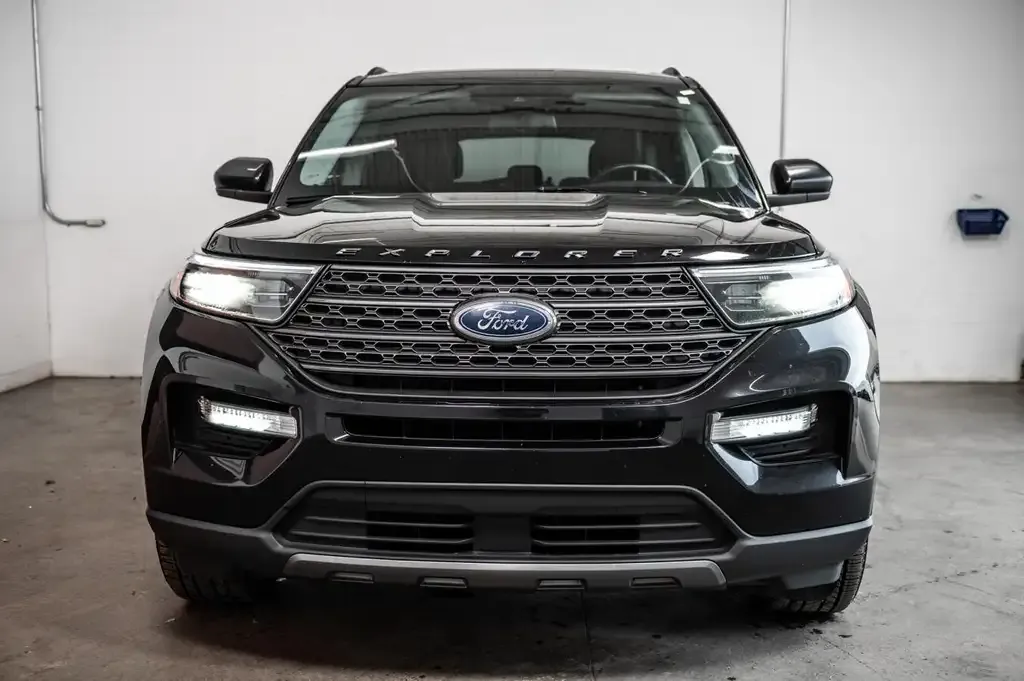 Ford Explorer 2022 photo 4