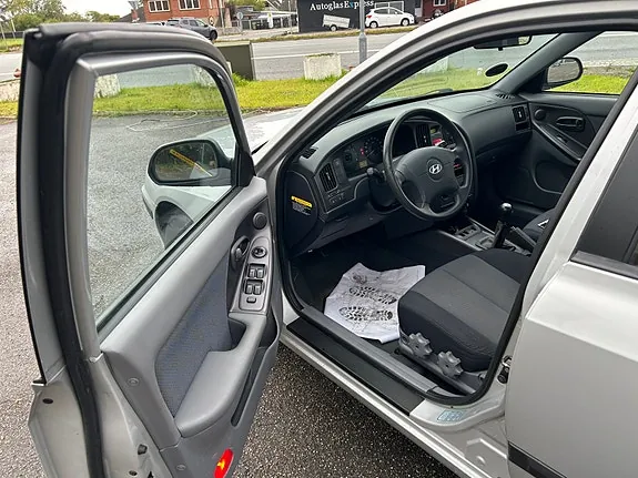 Hyundai Elantra 2006 photo 5