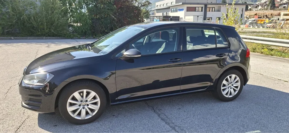 Volkswagen Golf 2013 photo 3