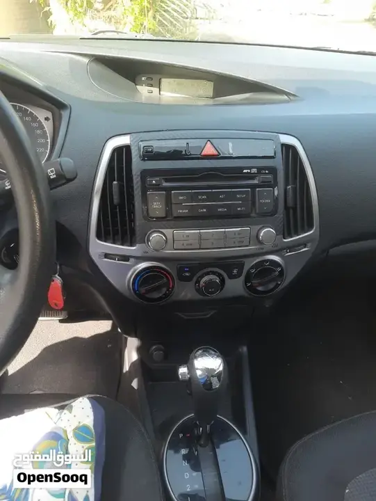 Hyundai I20 2013 photo 3