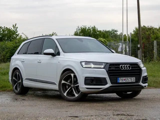 Audi Q7 2017 photo 3