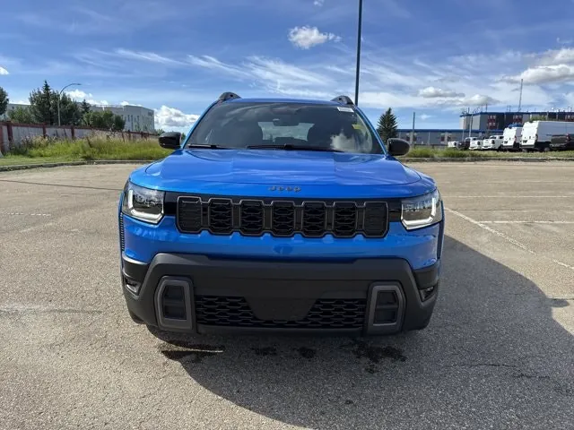 Jeep Cherokee 2026 photo 2