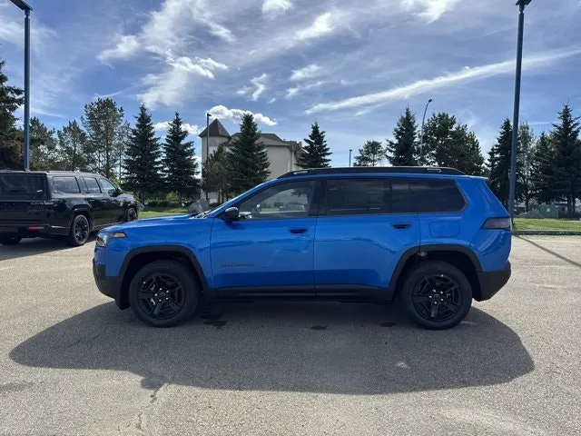 Jeep Cherokee 2026 photo 4
