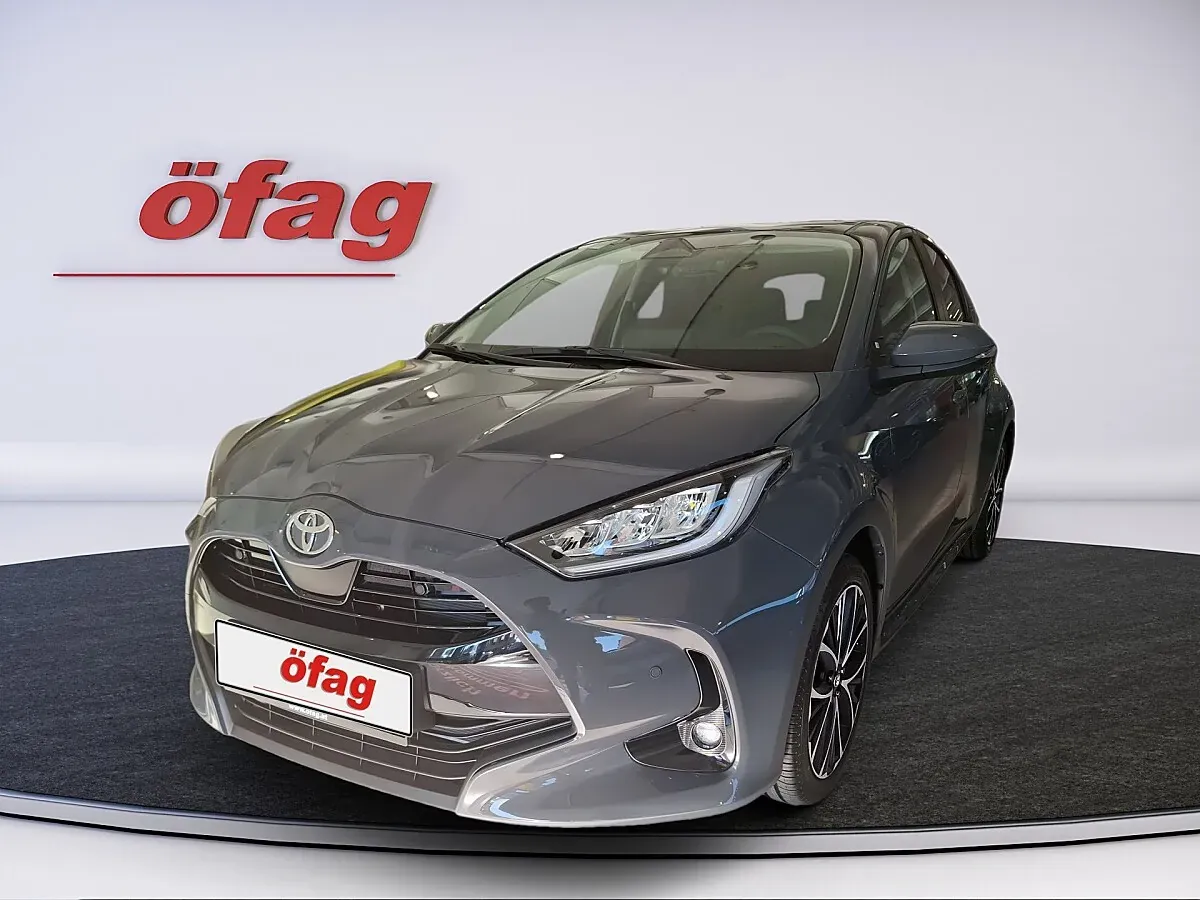 Toyota Yaris photo 3