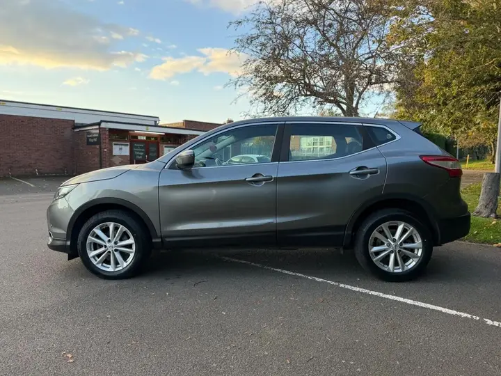 Nissan Qashqai 2015 photo 4