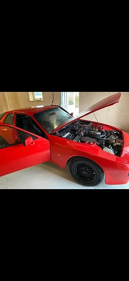 Porsche 924 1977 photo 2