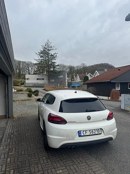 Volkswagen Scirocco 2010 photo 2