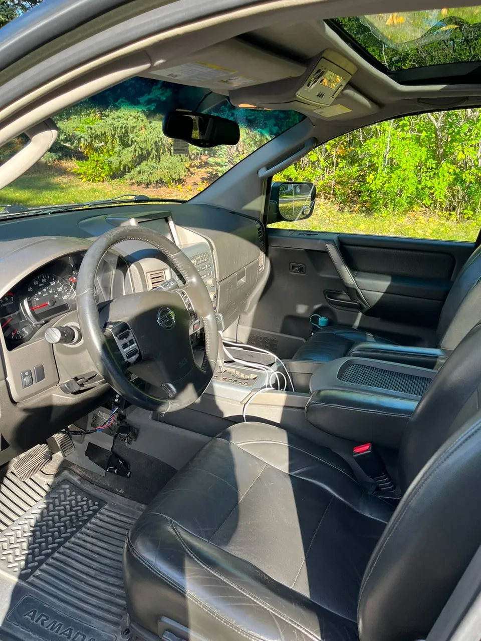 Nissan Armada 2005 photo 3