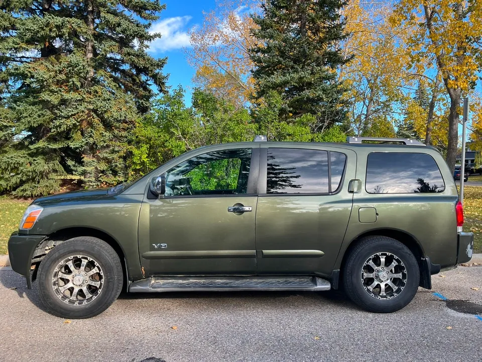 Nissan Armada 2005 photo 2