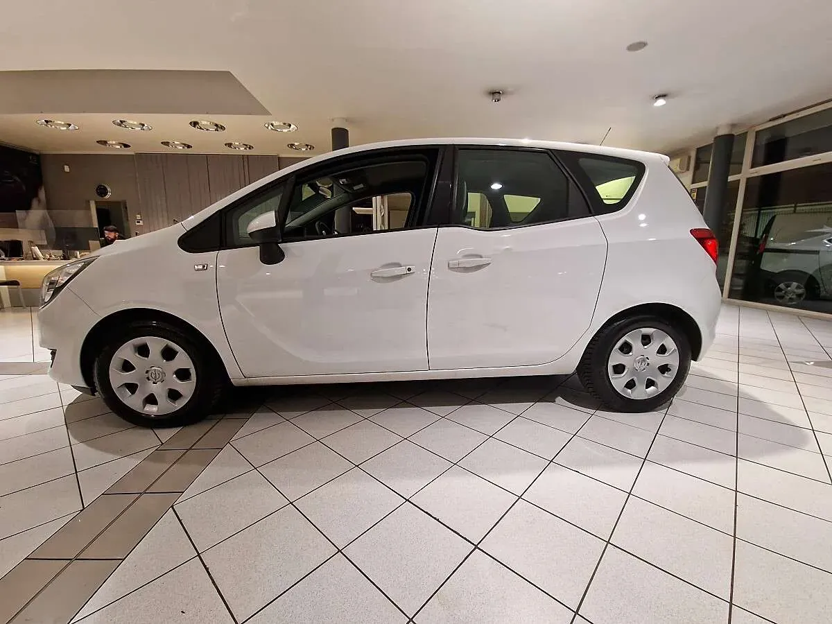 Opel Meriva 2017 photo 2