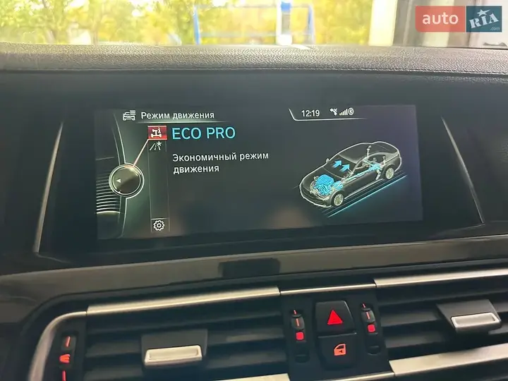 BMW 7 Series 2013 photo 4