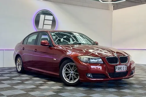 BMW 320I