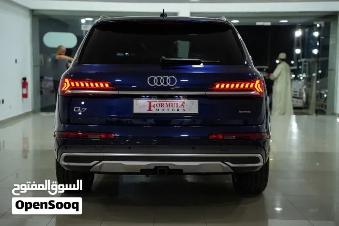 Audi Q7 2024 photo 3