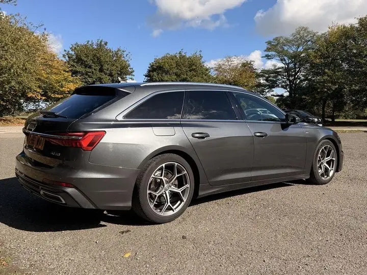 Audi A6 Avant 2019 photo 3