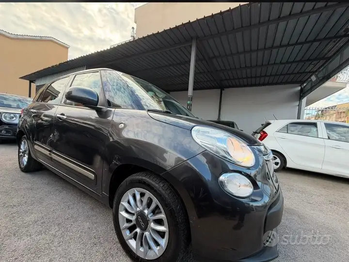 Fiat 500L 2015 photo 2