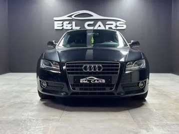 Audi A5 2010 photo 2