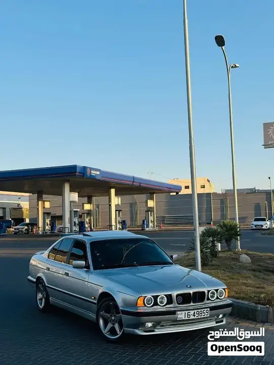 BMW 5 Series 1991 photo 4