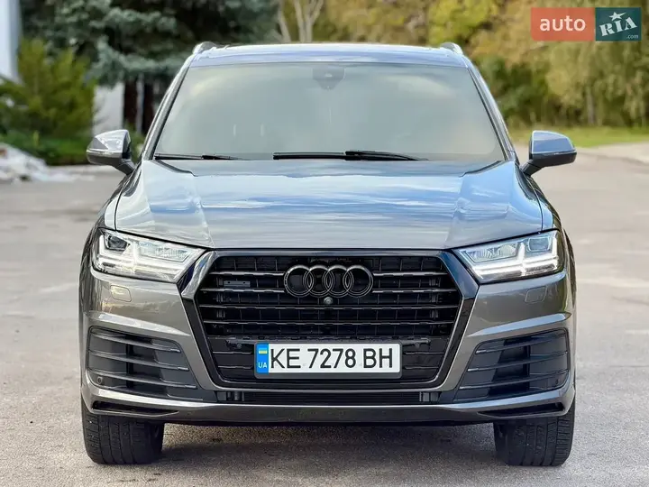 Audi Q7 2018 photo 3